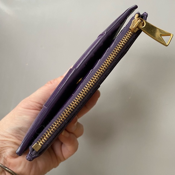 Bottega Venetta Small Bi-Fold Zip Cassette Wallet - Picture 6 of 12